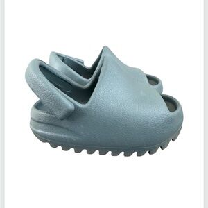 adidas gazelle silver green womens Infants Yeezy Sliders – DANYOUNGUK